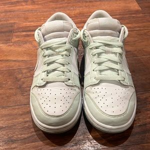 Nike Dunk Low Next Nature White Mint (W) (Size 7.5W)